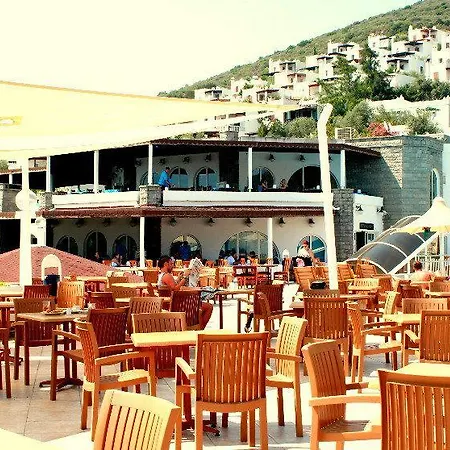 Nish Bodrum توربا