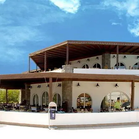 Nish Bodrum Otel 3*